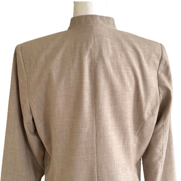 Isaac Mizrahi for Target Blazer Beige Button Front Long Sleeve Jacket Size 14 - Picture 6 of 12